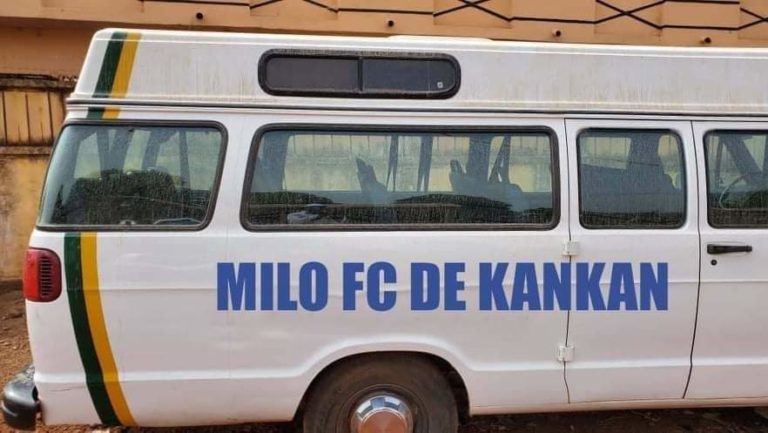 Sports/Football : L’OGP fait un don important  au Milo FC de Kankan