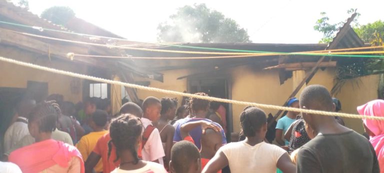 N’zérékoré :Une maison et son contenu partis en fumée