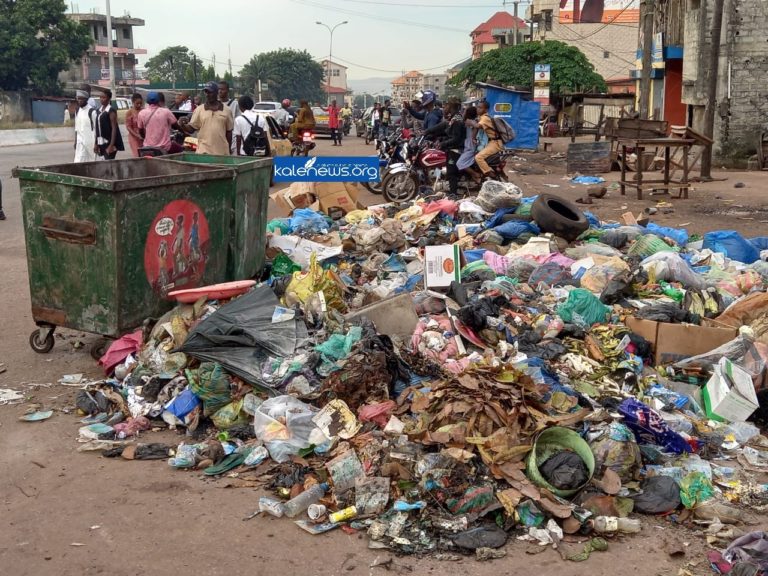 Conakry: l’insalubrité est-elle  de retour avec les nouvelles autorités? Où est passée la gouverneure?