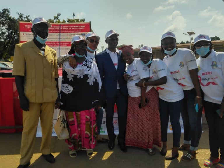 Guinée:« Le VIH SIDA en régression 1,7% de prévalence à 1,5%», dixit Dr Youssouf Koita