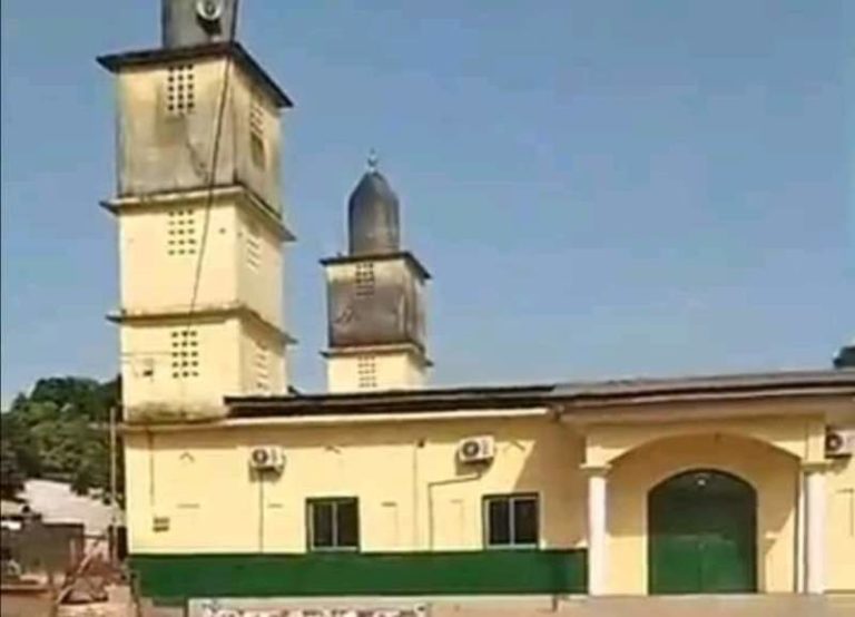 Viol par l’imam à Yimbaya : La mère de la fille apporte des précisions sur le vrai auteur