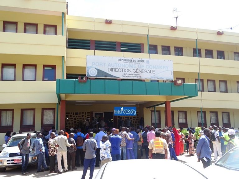 Un haut cadre du Port Autonome réagit : « On nous a jetés en pâture alors qu’on ne se reproche rien… » Un haut cadre du Port Autonome réagit : « On nous a jetés en pâture alors qu’on ne se reproche rien… »