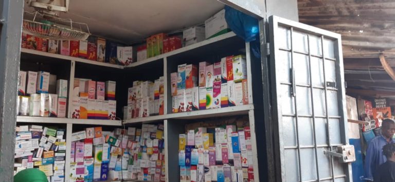 Lutte contre les faux médicaments en Guinée : 5 vendeurs mis aux arrêts par les services de sécurité