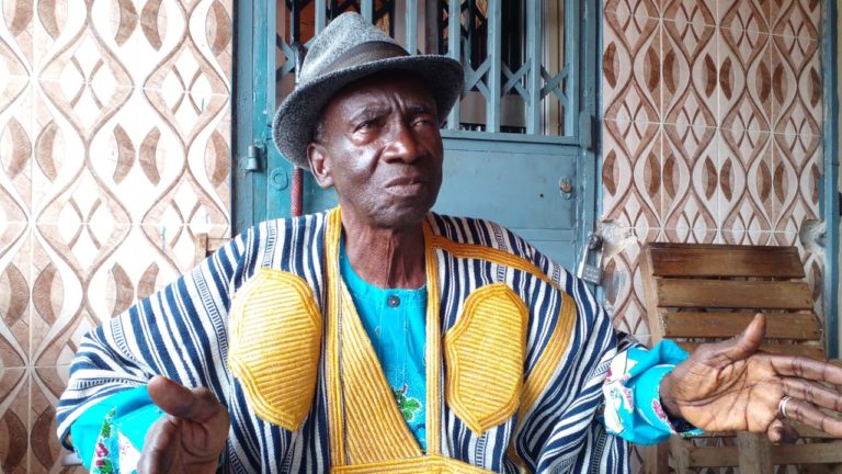 N’Zérékoré: Le patriarche Lambert Gokoïya demande la libération de la source Zaly…