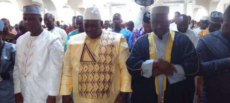 Fête de ramadan à N’Zérékoré: le gouverneur mise sur la paix et le vivre ensemble