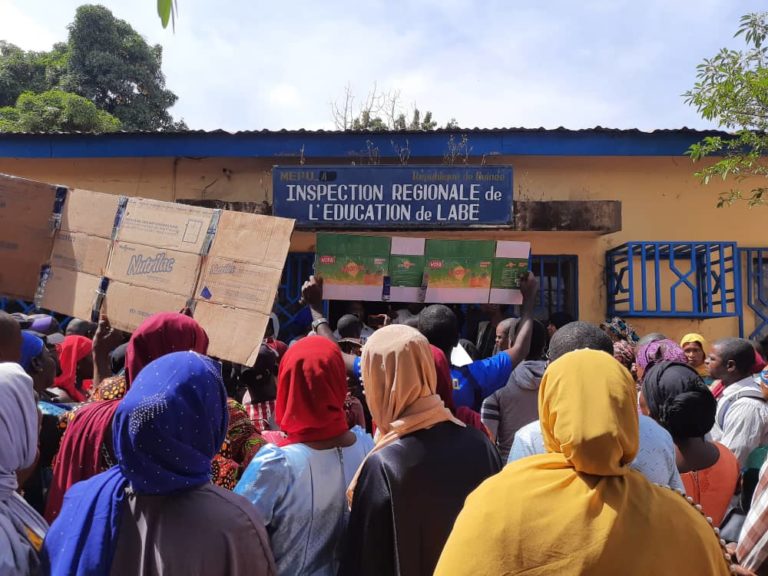 Labé : les enseignants contractuels dans la rue pour réclamer des arriérés de salaire