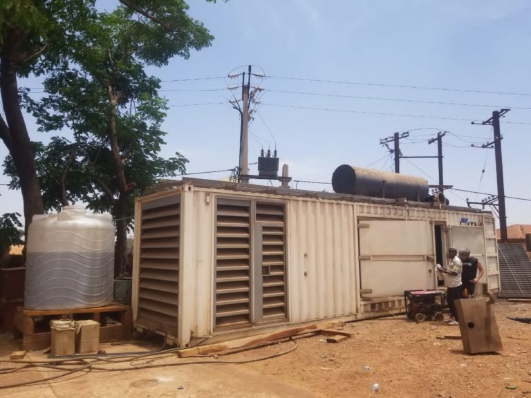 Delestage à Labé : le groupe électrogène acheminé commence à alimenter