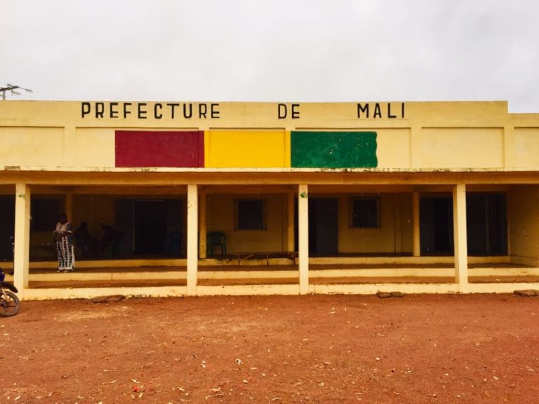 Préfecture de Mali : le préfet Manson Sangala en fin arrêté et conduit en détention Préfecture de Mali : le préfet Manson Sangala en fin arrêté et conduit en détention