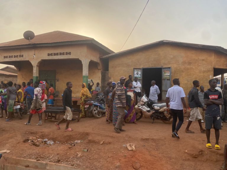 Kankan : une agence de transfert d’argent attaquée, les assaillants mis aux arrêts  Kankan : une agence de transfert d’argent attaquée, les assaillants mis aux arrêts