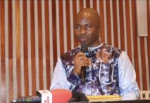 Urgence dans l’Éducation : Entre unité syndicale et inertie de l’État, le SNEFAG exige la reprise immédiate des négociations (Ibrahim Mansare)