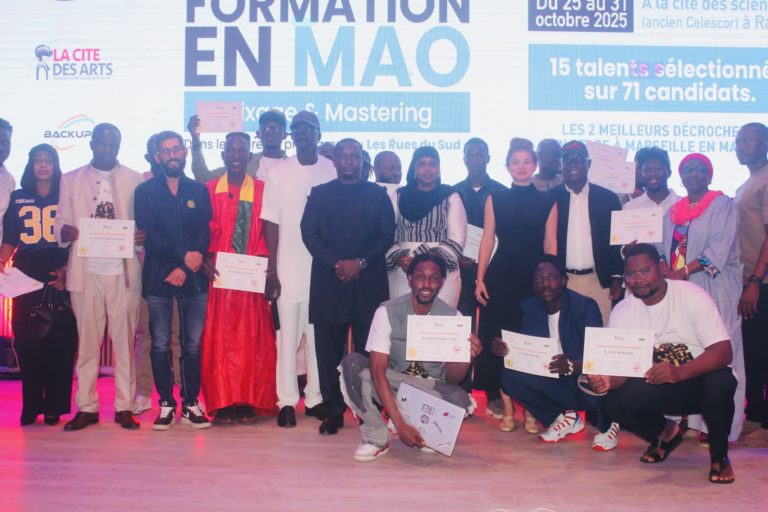 Conakry : une quinzaine de jeunes formés en Musique Assistée par Ordinateur (MAO)