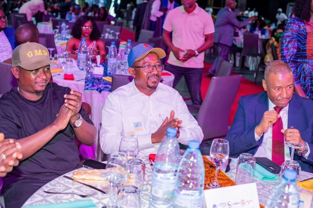 Un milliard pour la République : la jeunesse présidentielle mobilise la caution du Général Mamadi Doumbouya