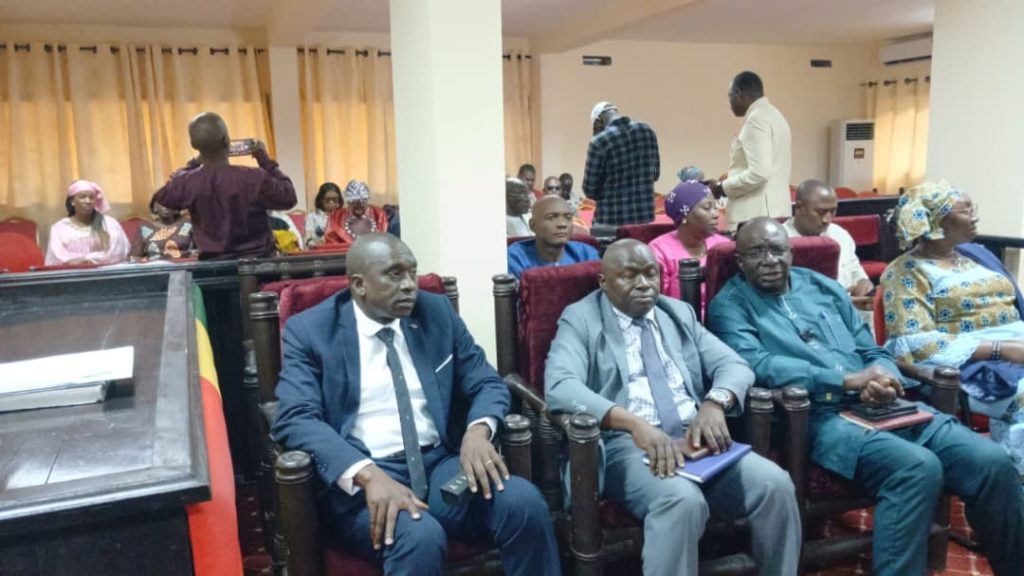 Présidentielle 2025 : le collège des médecins assermentés installé par la cour suprême