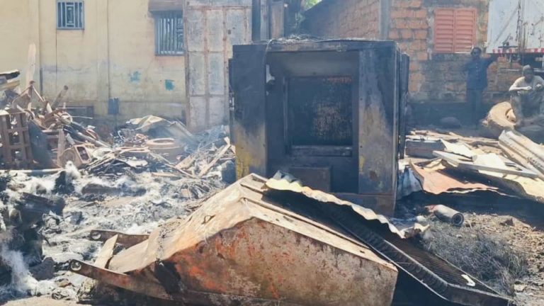 Labé : Un incendie ravage un atelier de soudure à Bowloko