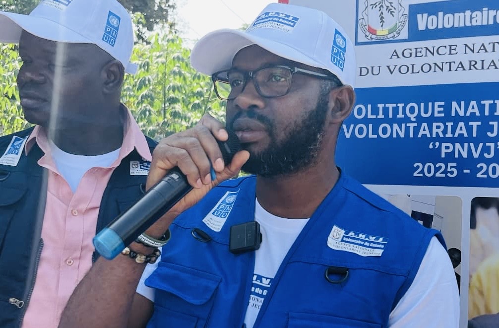 Kindia : le Directeur Général de l’ANVJ lance la formation de 100 jeunes volontaires