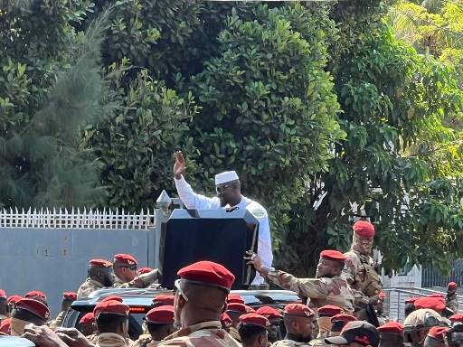 Présidentielle 2025 : le candidat Mamadi Doumbouya a voté à Boulbinet