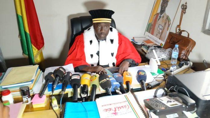 db0295d4-7e33-4ede-a1eb-adb0a8ff04c6