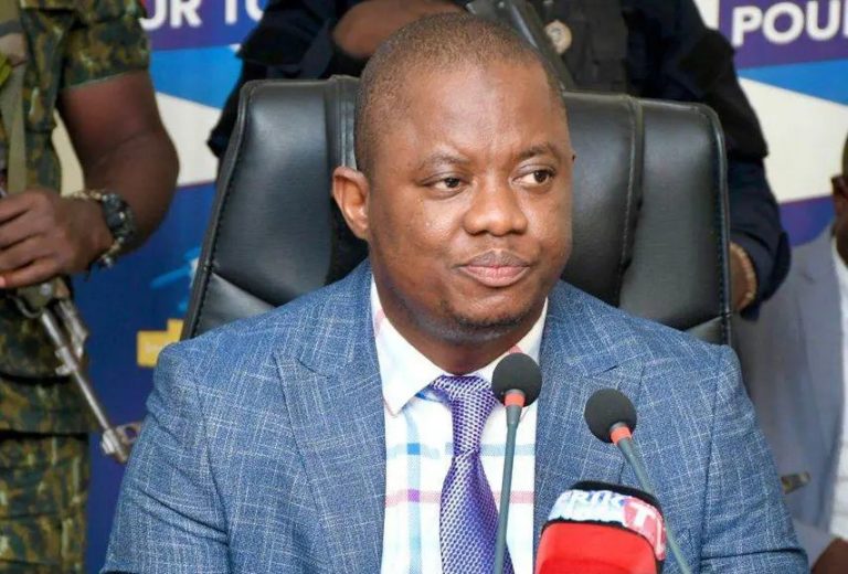 Alphonse Charles Wright nommé à la cour d’appel de Conakry, Algassimou Diallo à la cour suprême (décret) 