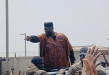 Guinée : le président Mamadi Doumbouya de retour au pays