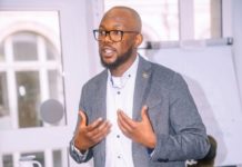 Daouda CONTÉ, l’architecte de l’unité et la solidarité guinéenne en Europe (Mohamed Yarie Toure)