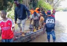 GUÉCKÉDOU : Deux morts et plusieurs personnes repêchées après le naufrage d’une pirogue à Nongoa