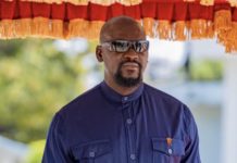 An 5 de la prise du pouvoir du CNRD : Mamadi Doumbouya rend hommage aux soldats tombés et …
