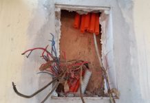 N’ZÉRÉKORÉ : Des câbles électriques arrachés dans un hôtel, le maire dénonce un acte de vandalisme